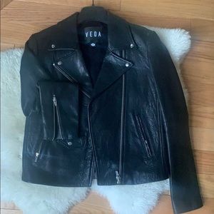 VEDA leather Jacket